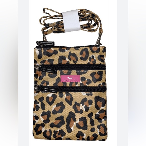 Scout Sally Go Lightly Crossbody Bag Leopard Print NWT Chic Travel Vacation Boho - Picture 1 of 10